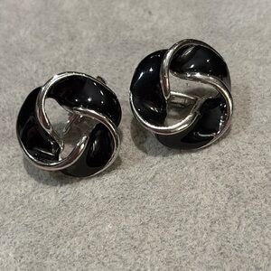 Vintage 80’s Black and Silver Knot Earrings Clip Ons